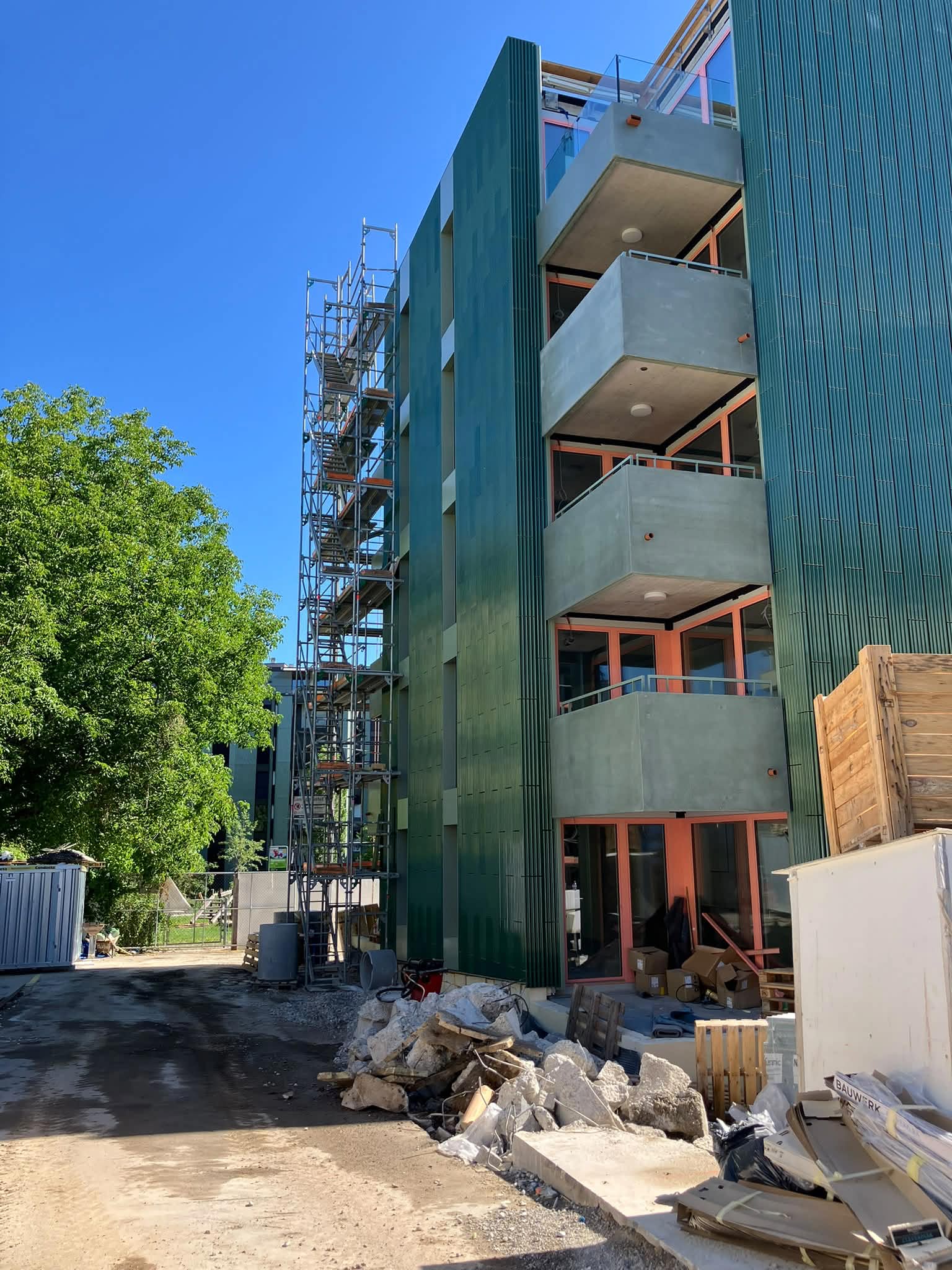FENSTER BAUSTELLE 3